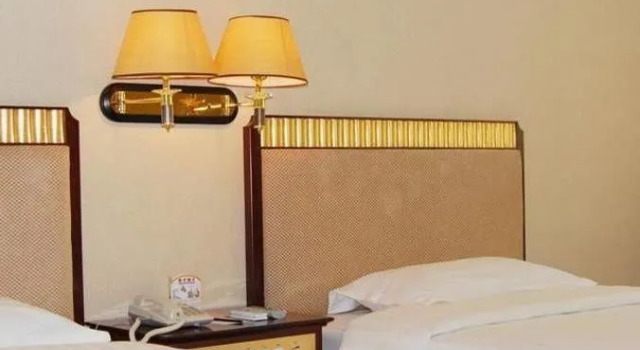 Guo Feng Hotel (Sanyuanli)