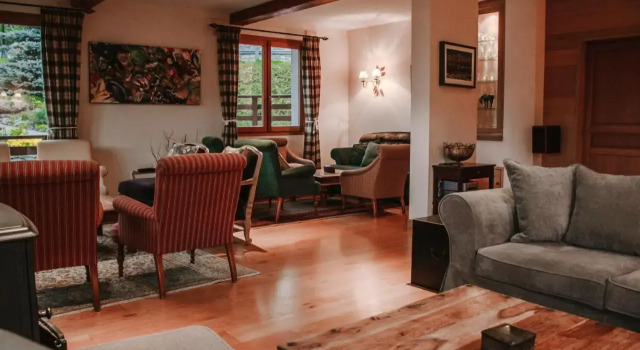Chalet Saskia - Catered, Забронировать Шале Виллы Овернь-Рона-Альпы, Вилла