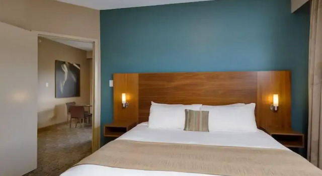 Люкс с 2 комнатами Heritage Inn Hotel & Convention Centre - Pincher Creek