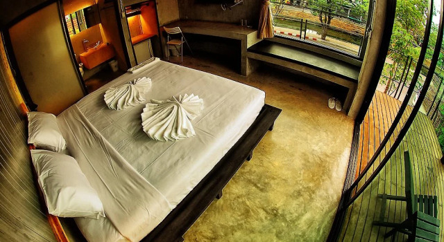 BED STOP Hotel Chiangmai, Забронировать Отель Отели Чиангмай с парковкой, рядом с Wat Srisupan, Парковка