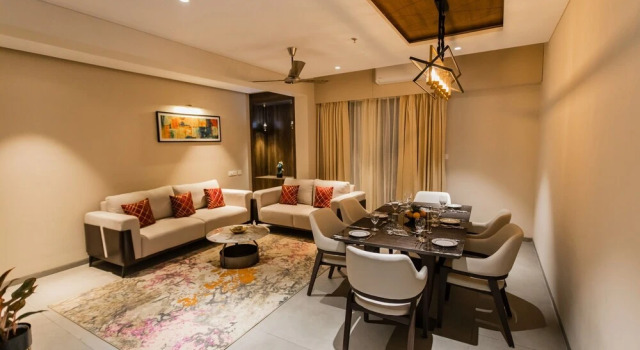 Полулюкс с балконом The Lotus County Club & Resort