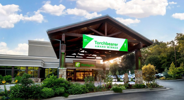 Номер Standard Holiday Inn Asheville East-Blue Ridge Pkwy by IHG