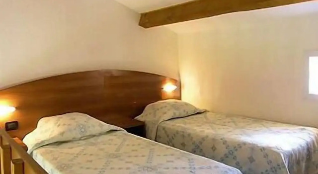 Domaine De La Bégude, Забронировать Отель Файанс Холмы Файанс
