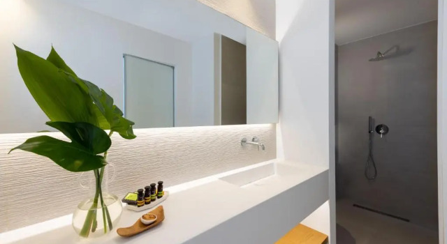 Номер Deluxe с видом на бассейн Adama Mykonos Boutique Hotel