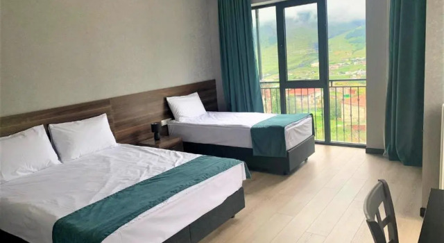 Hotel GENI Kazbegi, Reservar Hotel Hotéis de 4 estrelas em Mtkheta-Mtianeti, 4*