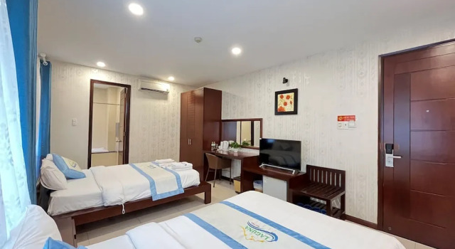 Двухместный семейный номер Superior Laguna Hotel