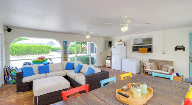 Коттедж Walk to Beach: Waterfront Home in Marathon
