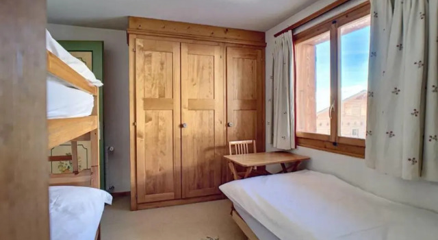 Gaiola 1er, Prenota Hotel Bagnes 