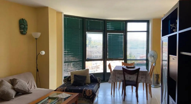 Апартаменты с 3 комнатами Altavista Apartment