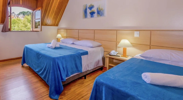 Трёхместный номер Superior с видом на город Hotel Euro Suite Campos do Jordão