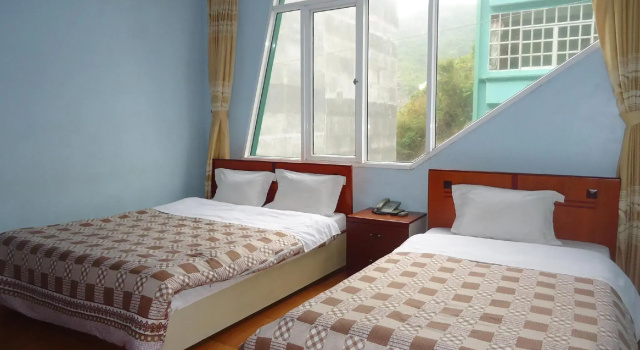 The Oversleep Catba Hostel & Pool Bar, Забронировать Отель Катба Национальный парк Cat Ba