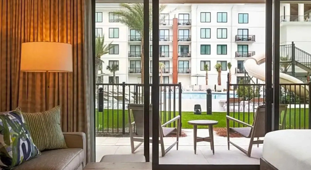 Люкс с видом на сад Embassy Suites By Hilton Panama City Beach Resort