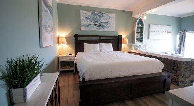 Двухместный номер Standard с балконом Palm Suites Trademark Collection by Wyndham