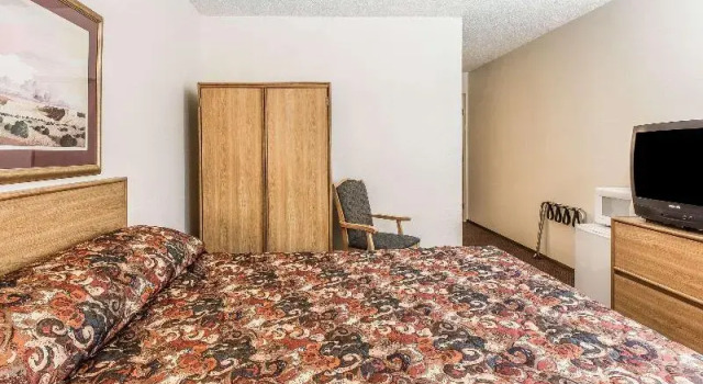 Двухместный люкс Rodeway Inn Rifle