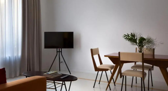 Corso Novara 5 Design Apartments, Забронировать Апартаменты/квартира Неаполь - Центральный вокзал Неаполь, рядом с Церковь Пио Монте делла Мизерикордия
