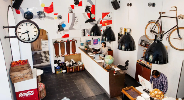 Кровать в общем номере (женский номер) City Backpackers Hostel