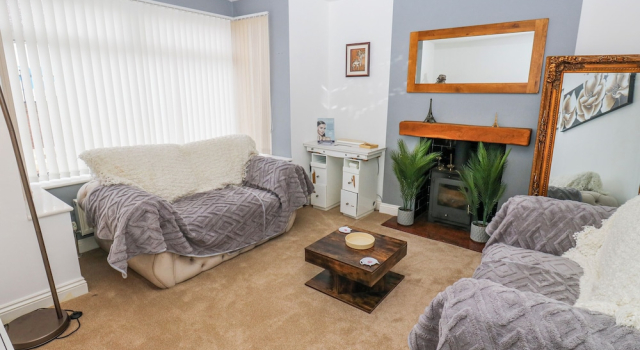 Коттедж Middleton Park House