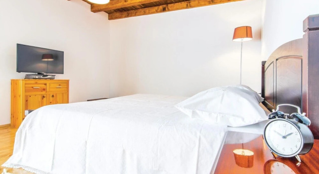 Nice Home in Porec With 2 Bedrooms, Internet and Outdoor Swimming Pool