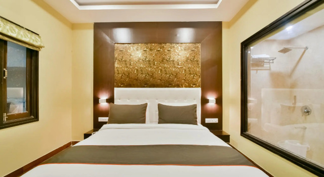 Hotel Grand Bhagwat, Забронировать Отель Отели штата Раджастхана с парковкой, Парковка