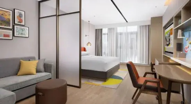 Семейный люкс с 2 комнатами Home2 Suite by Hilton Kunming Xishan