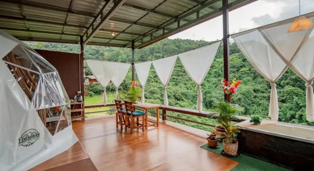 Номер Deluxe Hubkhaosawan homestay