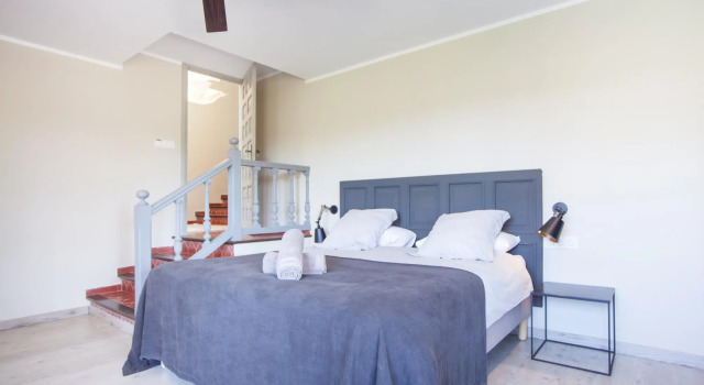 Finca Can Pol - Villa With Private Pool In Inca, Rezerwuj Willa Hotele w Majorka z parkingiem, Parking