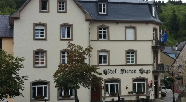 Hôtel - Restaurant Victor Hugo