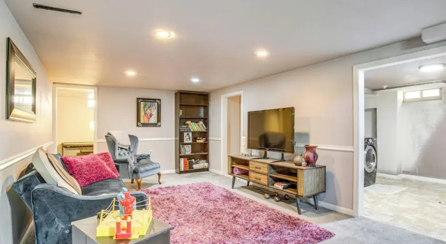 6 Mi to Dtwn: Denver Escape w/ Fire Pit, Buchen Sie Ferienhaus Denver Colorado