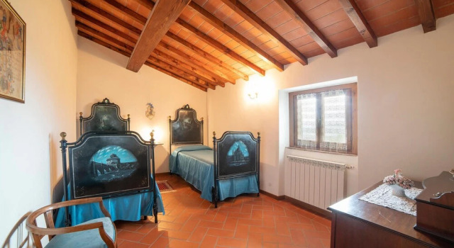 Amazing Apartment in Poppi With 2 Bedrooms, Wifi and Outdoor Swimming Pool, Book Apartment Hotels in Poppi with a Pool, Swimming Pool