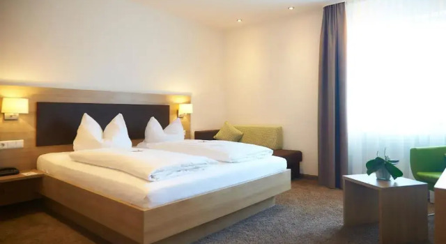 Трёхместный номер Comfort Flair Hotel Grüner Baum