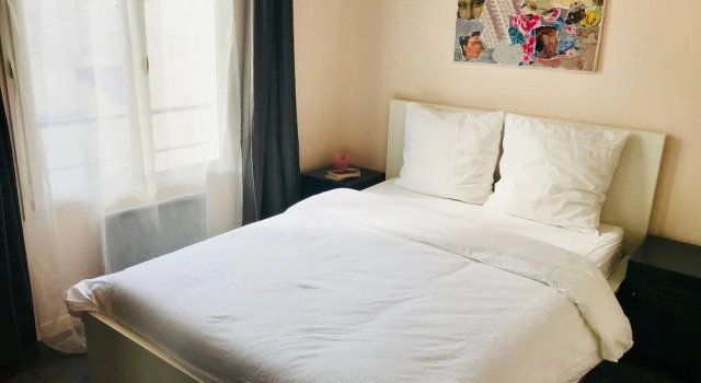 Ile St Louis. Silence And Swing Over The Roofs !, Забронировать Отель Отели Парижа 4 звезды, 4*