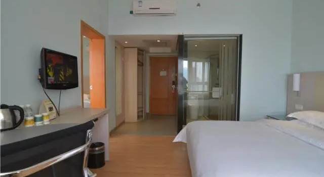 Люкс Business City Comfort Inn Beihai Beibu Gulf Square