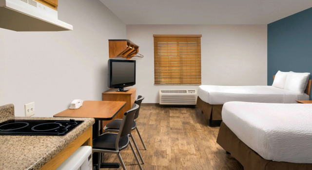 Четырёхместный номер Standard WoodSpring Suites Allentown Bethlehem