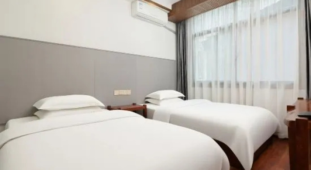 Люкс Comfort Zhangjiajie Family Inn