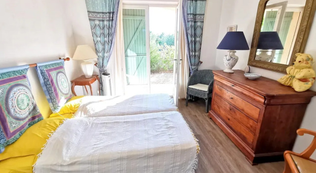 Villa With 4 Bedrooms in La Croix-valmer, With Private Pool, Enclosed