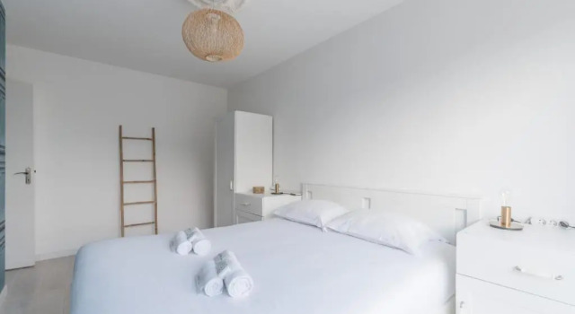 Апартаменты Appartement surplombant la plage de bonne source