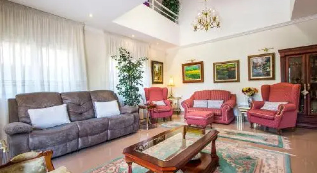 Villa Louis Braille, Rezerwuj Willa Sabadell 