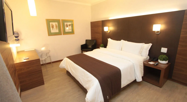 Oasis Tower Hotel