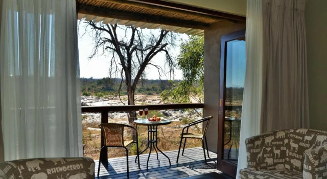 Номер Economy Mjejane River Lodge
