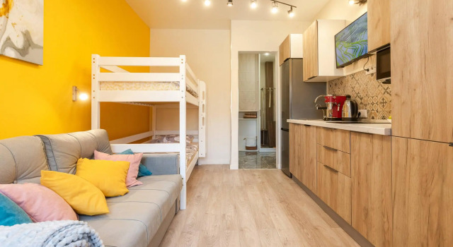PoSutki on Oktyabrskaya street 2B, Book Apartment Pionerskiy Kaliningrad Region