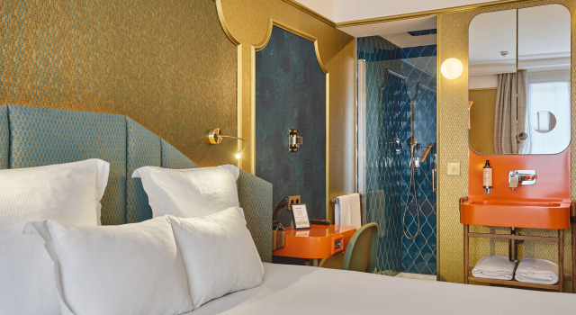 Idol Hotel