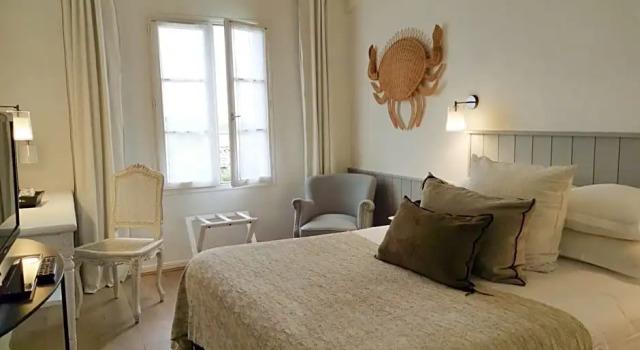 Номер Deluxe Le Clos Saint-Martin Hôtel & Spa