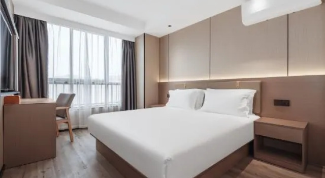 Семейный люкс с 2 комнатами Yiyue Online Apartment (Hangzhou Bay Century City)