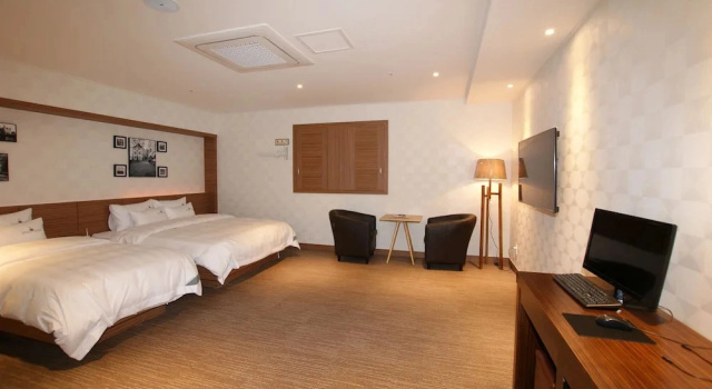 Номер Deluxe River Hotel