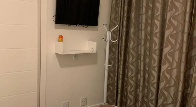 Apartamento Leme - RJ, Забронировать Апартаменты/квартира Отели Рио-де-Жанейро с парковкой, рядом с Пляж Вермелья, Парковка
