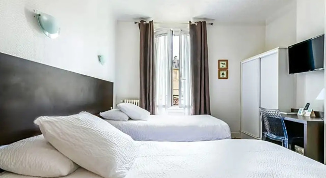 Двухместный номер Comfort Hôtel VAL FLORES LOGIS
