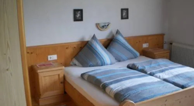 Haus Weitenstich, Prenota Hotel Hotel a Tirolo con parcheggio, Parcheggio