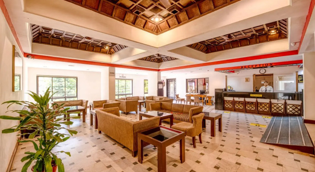 Двухместный люкс Deluxe La-Paz Gardens Beacon Hotel - Vasco da Gama Goa