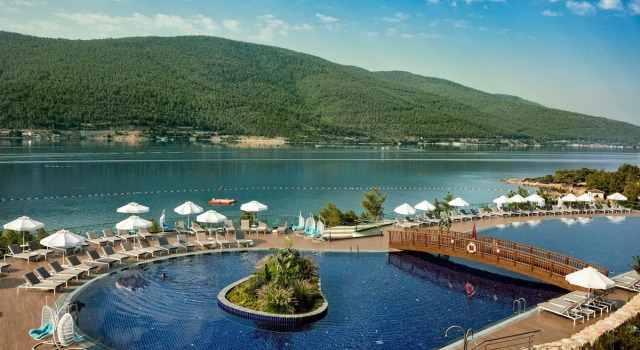 B2b Titanic Deluxe Bodrum