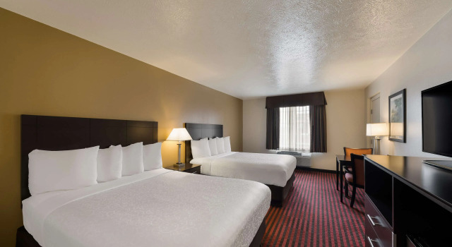 Четырёхместный номер Standard Best Western Salinas Valley Inn & Suites